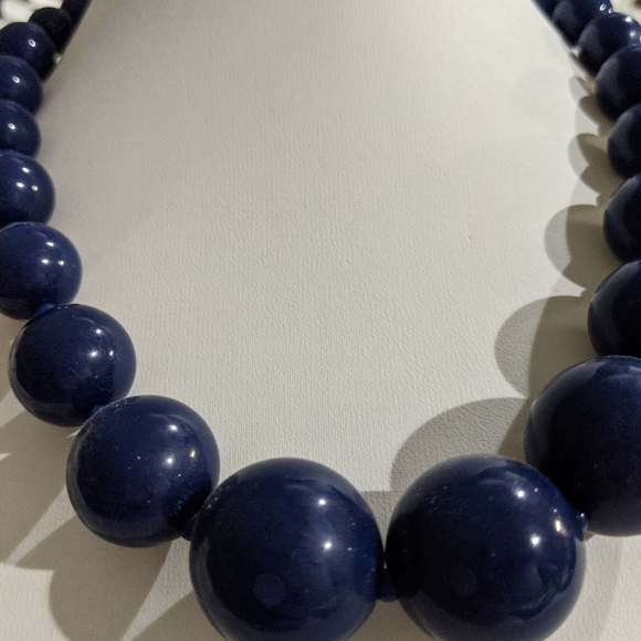 Chunky Navy Necklace - Picture 3 of 4